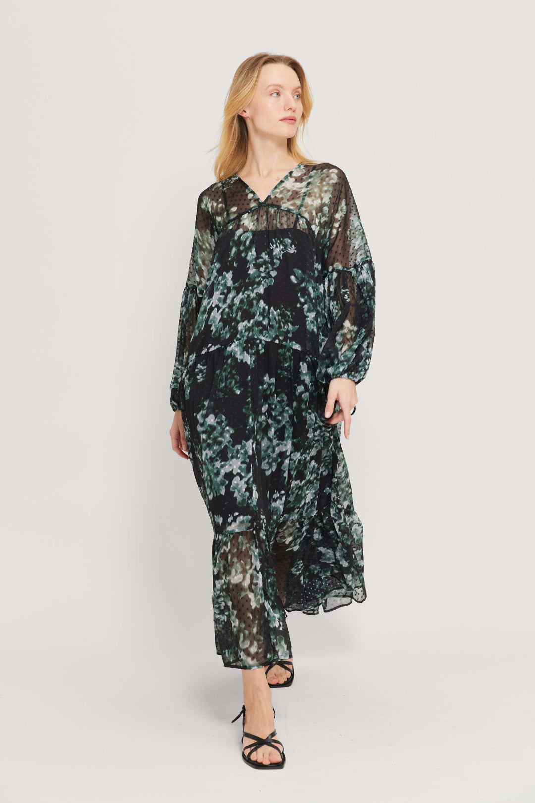 שמלת מקסי שקפקפה עם פרינט לנשים